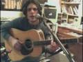 videos de The Raincoat Song
