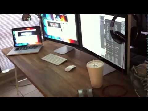 Macbook Pro with Thunderbolt - Video response for my last video of my two 27in Thunderbolt Displays Daisy Chained from my 15