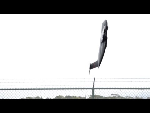 Crazy Gut Wrenching Take Off C-17 Military Transport Incredible Vertical Maneuver 2013 Watch Now!
