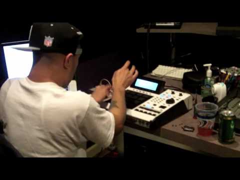 araab muzik - Daily Routine on the MP.