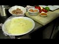 Receta de cocina peruana con Lourdes Centty Pluvinage : Causa Rellena. 1r parte.
