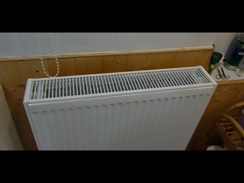 how to bleed single panel radiator