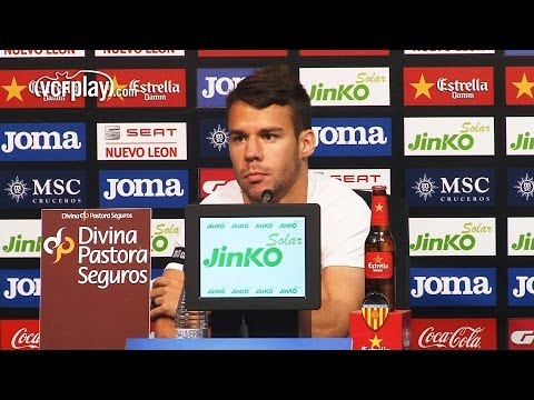 Valencia CF: Bernat 'Queremos dejar un buen sabor de boca a la afición el sábado'