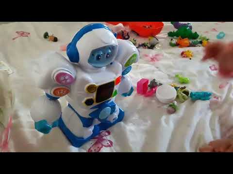 Robô Amigo Zoop Toys - Robô que fala ensina cores e formas geométricas