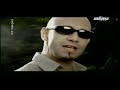 Aston Villa - Raisonne (Version différente)

Paroles (Lycics) :

Je suis tellement jeune et belle
Avec les cheveux longs
Tous les délires m'appartiennent
Et quand je dis non c'est non

C'est moi la fraîcheur future
Je construit pour demain
La belle et grande aventure
Alors je monte le son
Alors je monte le son

Je m'isole
Je cherche quelque chose
Qui raisonne

A force d'user les mots
Sur toutes les portes closes
Je me suis acheté un sourire
En forme de mépris

J'ai profondément les nerfs
Quand tu m'trashes en plein vol
Quand tu brises mon zèle
Alors je monte le son
Alors je monte le son

A force d'user les mots
Sur toutes les portes closes
J'ai profondément les nerfs