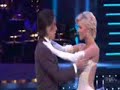 Apolo Anton Ohno & Julianne Hough - You Raise me up Apolo Anton Ohno & Julianne Hough - You Raise me up