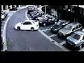 coches haciendo trompos