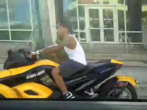 BOW WOW RIDING HIS
