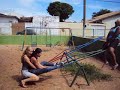 Mulherada no parquinho..