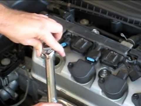 Honda Civic 2001 spark plug change