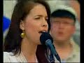 Üks halva kvaliteediga klipp seniks, kuni keegi suvatseb korraliku klipi dvd pealt maha rippida ja siia üles riputada.