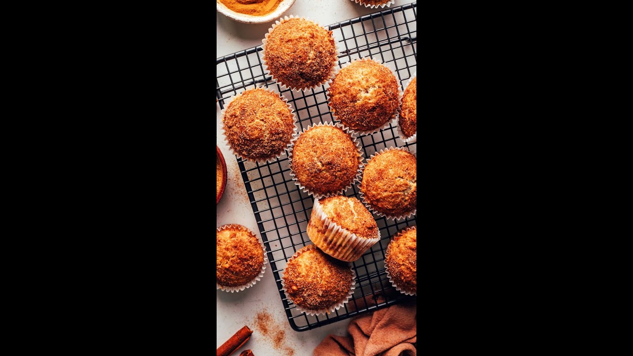 Muffins esponjosos de canela en espiral (veganos + sin gluten) El