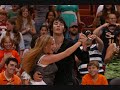 Giving love a chance-Epee 48- around