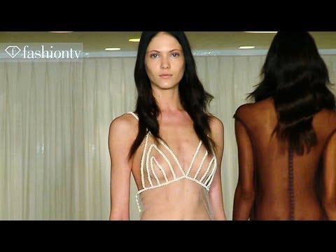 Fashion TV - SUBSCRIBE: http://bit.ly/FashionTVSUB http://www.FashionTV.com/videos SAO PAULO - Silk georgette embroidery and a whole lot of white, pink, purple and brown ...