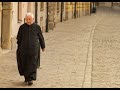 SACERDOTE
