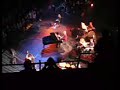 le 19 f�vrier 2007 - halle au grain toulouse.higelin a invit� 25 enfants de don quichotte � son concert, 5 d'entre nous ont pu monter sur sc�ne � la fin du concert et s'exprimer sur la situation actuelle et les blocages rencontr�s. il est grand higelin ! et il n'a qu'une parole.