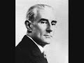 Bekijk muziek clip van Maurice Ravel met Menuet antique