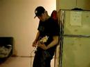 F-skead Playing guitar(messing arond)