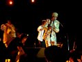 geia sou giwrgaki magaaaaaaaaa!ti na tou poune k oi Tuxedomoon!fucking amazing