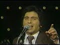 una presentacion en vivo de los iracundos 