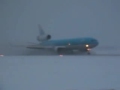 Mcdonell Douglas MD 11 landing at Snow