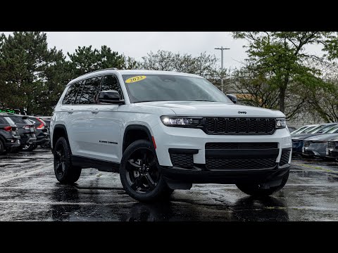 Used 2023 Bright White Clearcoat Jeep Altitude image 1