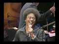 este tema fue escrito por fernando con aire de plena del a�o 1981 escrito por la orquesta de su compadre dioni fernandez e interpretado por sergio vargas.