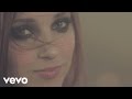 Nathalie In Punta Di Piedi Official Music Video and Lyrics