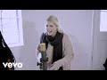 MEGHAN TRAINOR - NO EXCUSES (Acoustic)