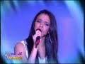 lors de cette soir�e musicale �v�nement pr�sent�e sur fillestv par s�ren pr�vost et l�a, la belle shy'm re�oit l'award du 