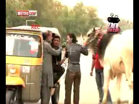 Zara Hut Kay too checking 2013 Pakistani Funny Clips Zara Hut Kay too checking 2013 Pakistani Funny Clips