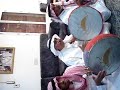 رقصة شعبية يجلس فيها حاملى الطبول فى صفين متقابلين ويتبادلا أداء الحركات مع وجود من يقوم بالرقص بين الصفين