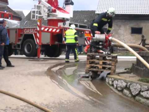 Poglej video