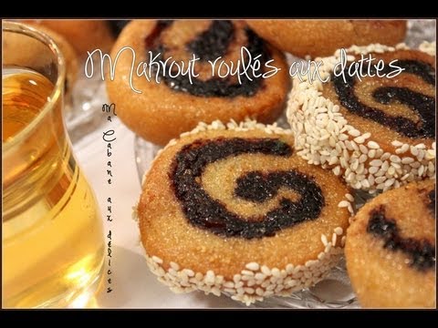 gâteau tunisie - Makrout ou makroud roulés aux dattes à la tunisienne frits. Une vidéo détaillée pour bien réussir 3 modèles de makrout différents. Toujours en version cuite dans l'huile.Bonne réussite...