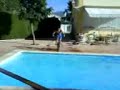 rober con la bici haciendo una hincada
