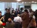 Video  Roll Reversal  Remember The Man Who Threw Shoe At George Bush, Well He Gets A Shoe Thrown At Him At Press Conference