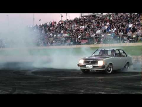 sixy - Burnout Masters 2012 - Very Sixy - V6 Gemini.
