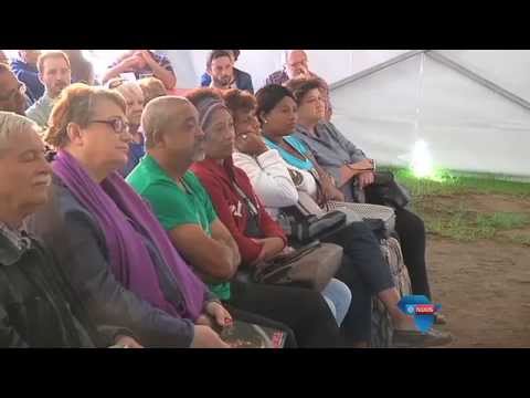 “Ons moet praat oor haatspraak en rassisme” / “We must talk about hate speech and racism” “Ons moet praat oor haatspraak en rassisme” / “We must talk about hate speech and racism”