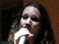 Akoume kai tetoies fwnes sto karaoke tou Ghostbar....