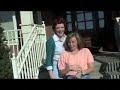 Mom Jeans - free flv video @ vwatch.tv