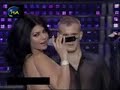 beautiful song, too bad it isn't that popular. she is singing this on al wadi(the valley).


?? ???? ????? ???? ? ????
?? ???? ?? ???? ??? ???? ????
?????? ????? ? ????? ???????
wa ah min illayali shu tarkit hanin
shu rasmit bibali azab wi anin
min baadak ya ghali ana albi hazin
tarikni lahali wa ayoni sihranin
??? ??????? ?? ??? ????
???????? ? ????? ?????
????? ? ??? ????? ?????
??? ??? ???? ???? ???????
??? ??? ???? ???? ???????

nar il ashwaa' min baid fraa' 
am tin dahlak wil alb ishtaa'
trikni w rough ya rouh il rouh
meen yikfi azab albi il majrouh 
meen yikfi azab albi il majrouh 

? ?? ??? ?? ???? ???? ?????
???? ?? ????? ?????? ?????
????? ????? ? ?????? ?????
???? ????? ?? ???? ?????
wi ah minnak ya ghali weno el wafa 
ayni ya habibi mah roumi il ghafa
arrib ni la albak wa tini il dafa
wenu gharamak min onri ikhtafa