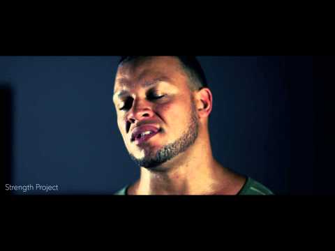Elliott - Awesome time with Elliott. Was traveling around the US with Kali Muscle, and decided to do a piece on Elliott Hulse. Filmed and edited by Arash. Check him ou...