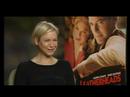 (Daily Celeb News on www.starinfo.tv ) Hollywood heartthrob George Clooney has more than a few female fans. And they were out in force to catch a glimpse of him at the London premiere of his new film Leatherheads. Sky's entertainment reporter Steve Hargrave caught up with the actor. Source Sky News