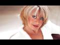Elaine Paige praises Susan Boyle and proposes a duet