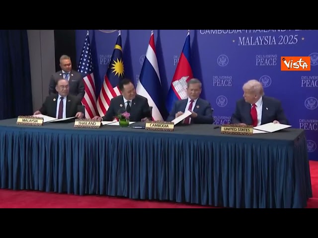 Trump assiste alla firma degli accordi di pace tra Thailandia e Cambogia a Kuala Lumpur