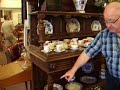 Leon describing antiques Leon describing antiques
