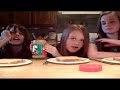 Mista Mista's How To Make a PB&J Sandwich Chica Chica!