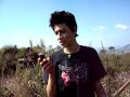 Guilherme apela com o celular...
