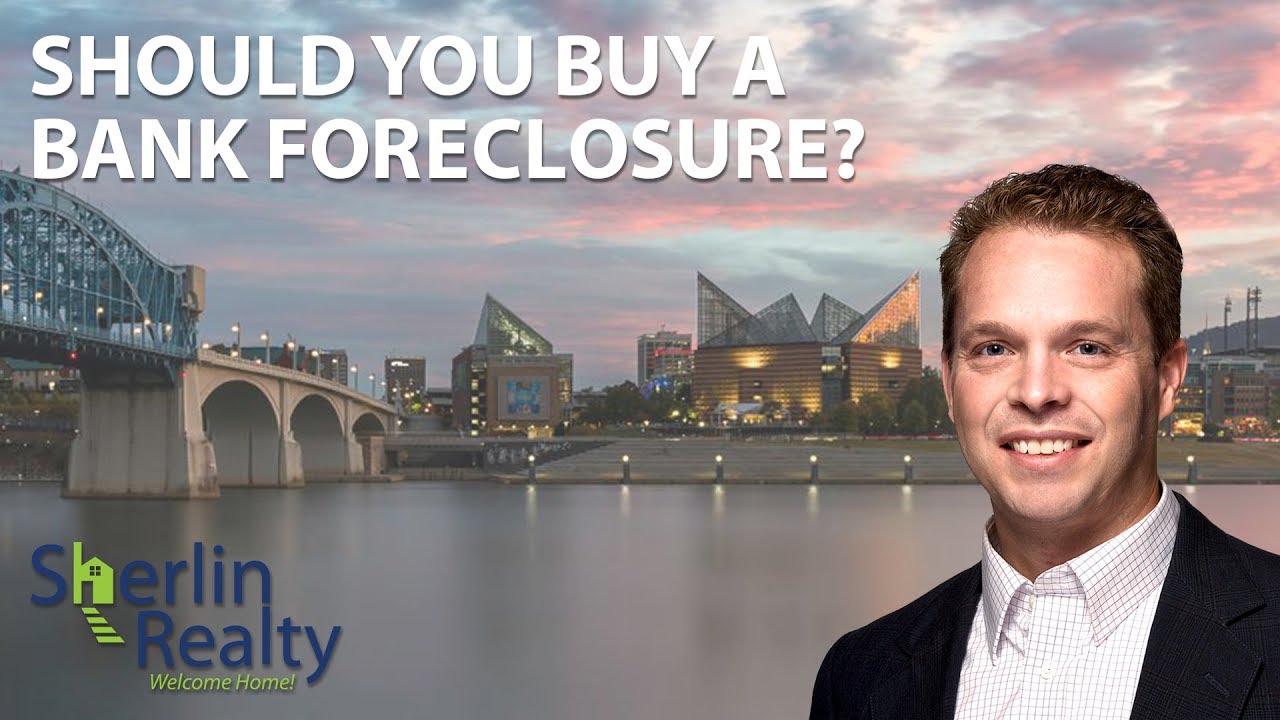 The Differences Between a Homeowner Sale and a Bank Foreclosure