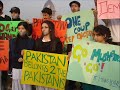 pakistani-students-protest.html